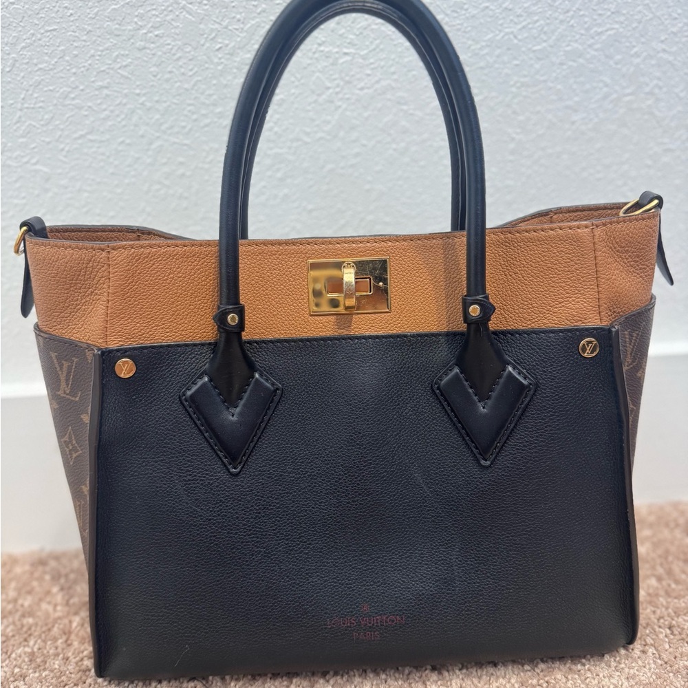 Louis Vuitton ON MY SIDE MM